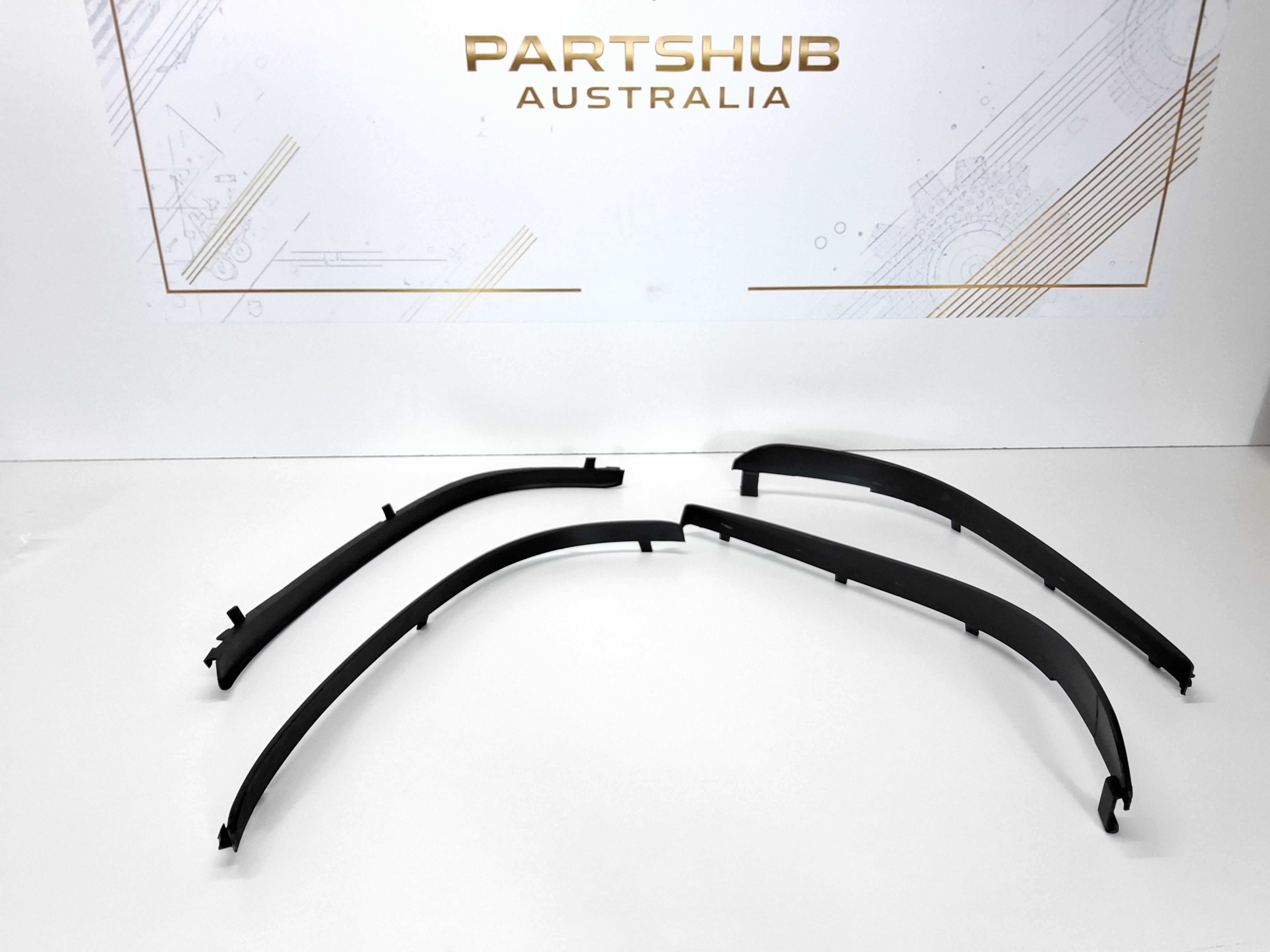 JEEP GRAND CHEROKEE SRT 2011-2022 GUARD SPAT DEFLECTOR FLARE SET