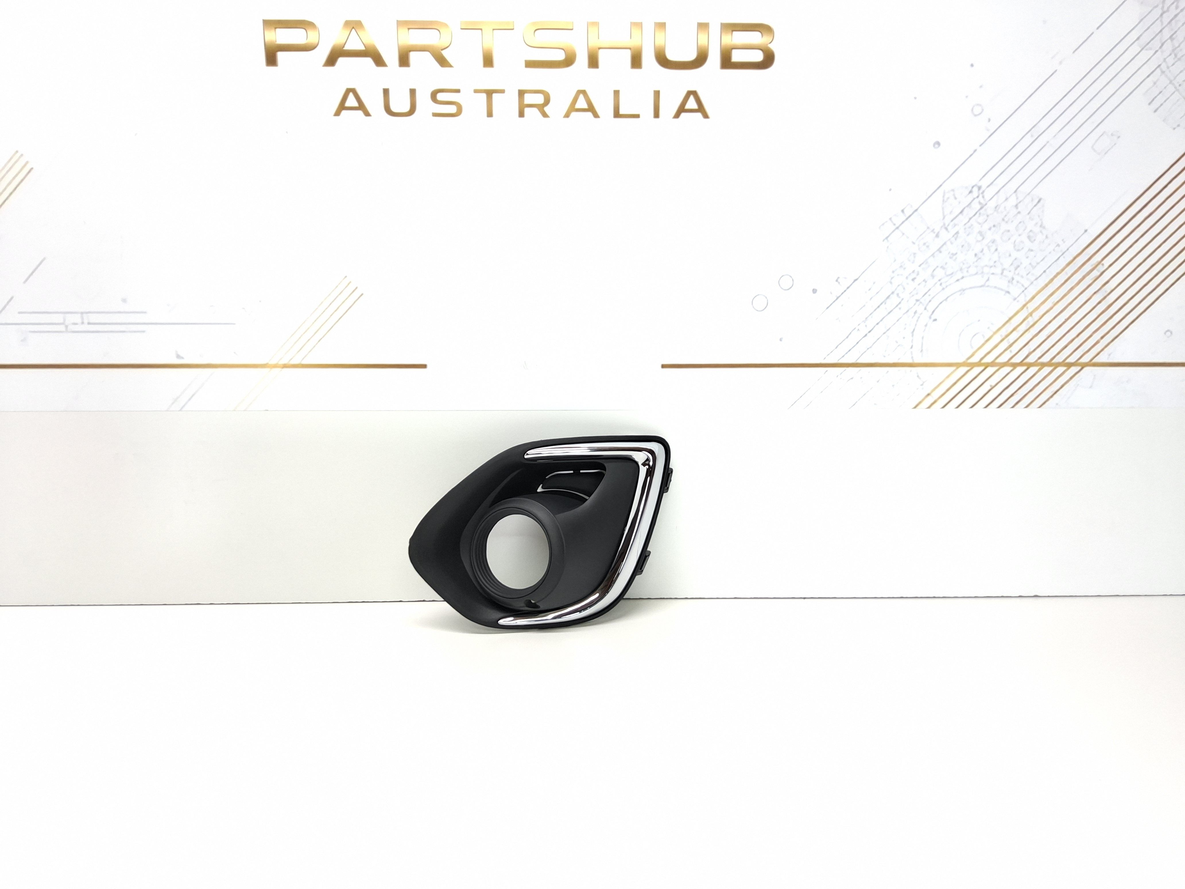 MITSUBISHI ASX 2013-2016 FOG LIGHT SURROUND LEFT CHROME FRAME 8321A577
