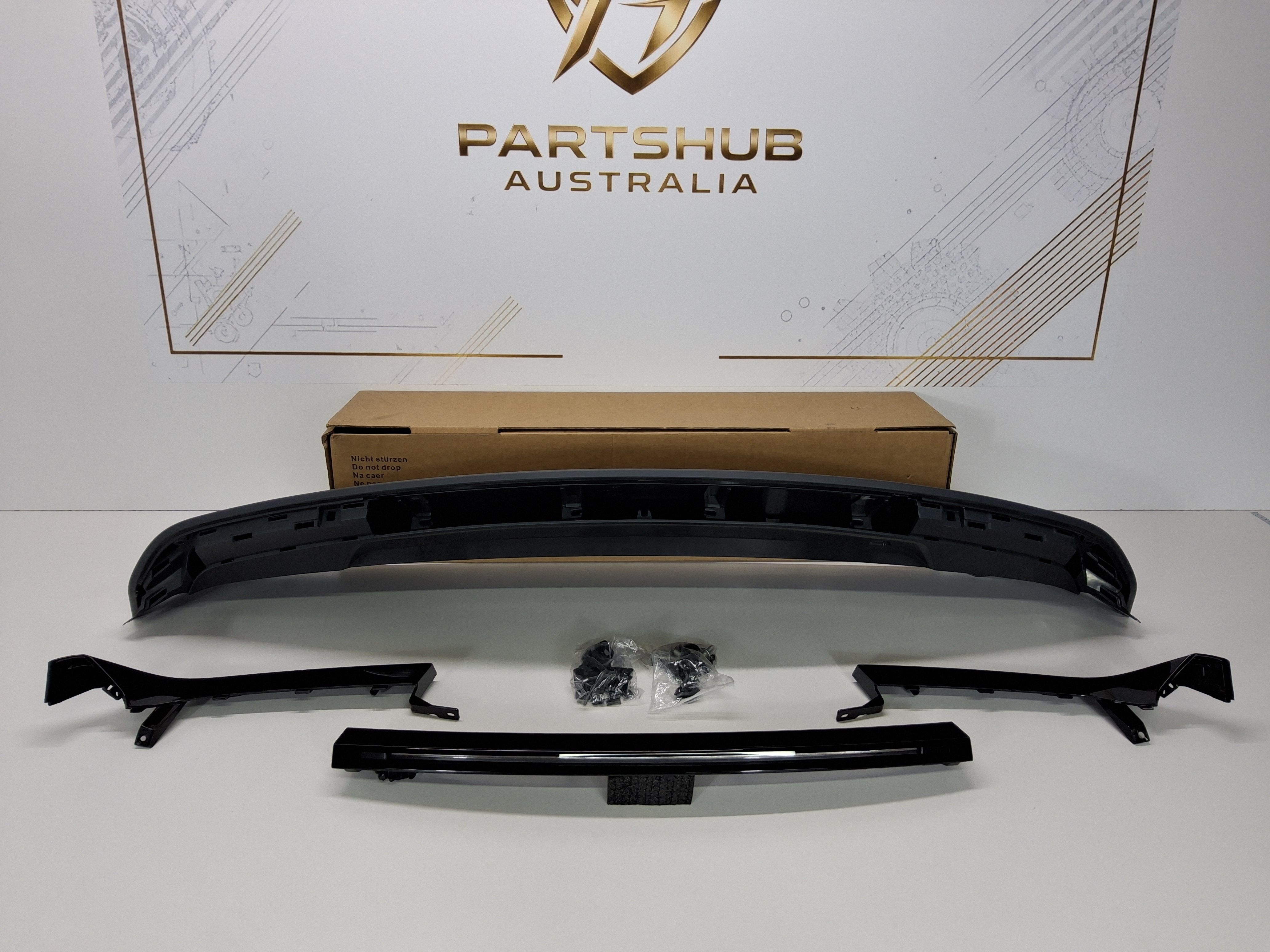 LAND ROVER DISCOVERY SPORT REAR TAILGATE SPOILER 2014 TO 2026 LR164215