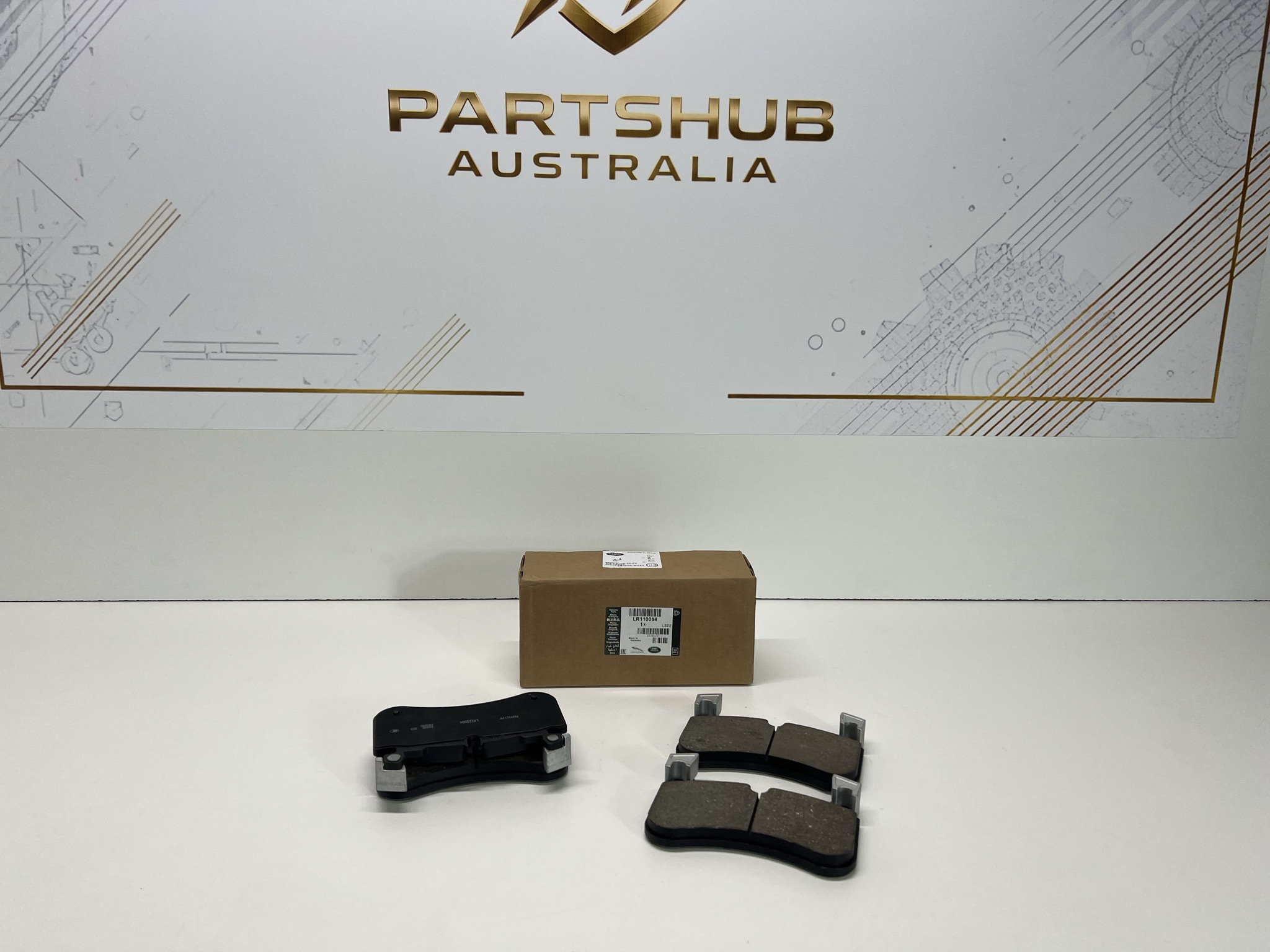 RANGE ROVER SPORT L494, VOGUE L405 LAND ROVER DISCOVERY 5 L462 FRONT BRAKE PADS LR110084