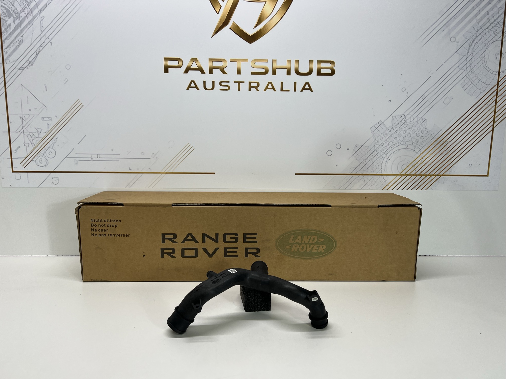LAND ROVER RANGE ROVER SPORT WATER HOSE PIPE 3.0L & 5.0L PETROL (2010 - 2017) LR090630