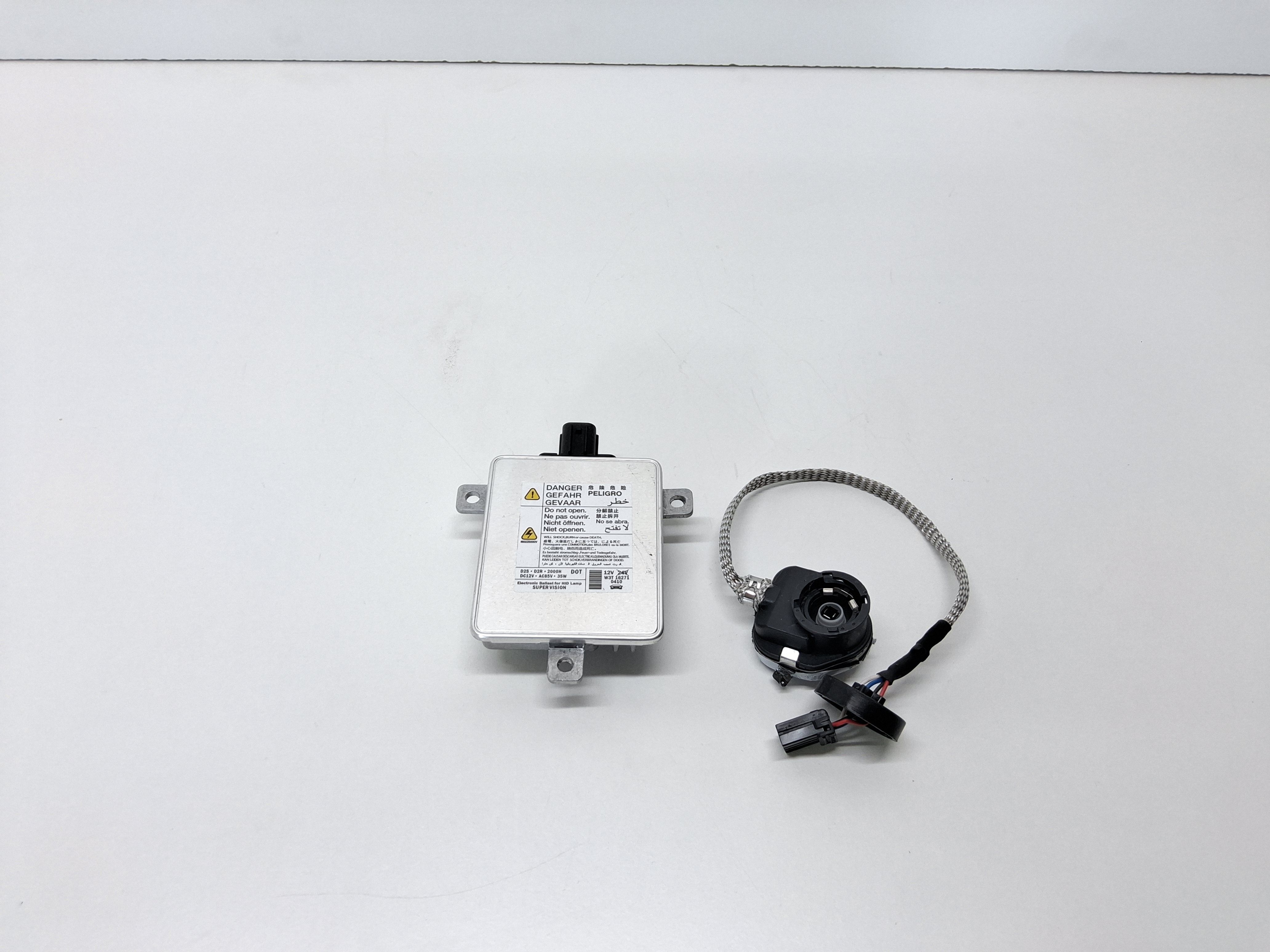 MITSUBISHI PAJERO XENON BALLAST AND GLOBE HARNESS 2007 TO 2019