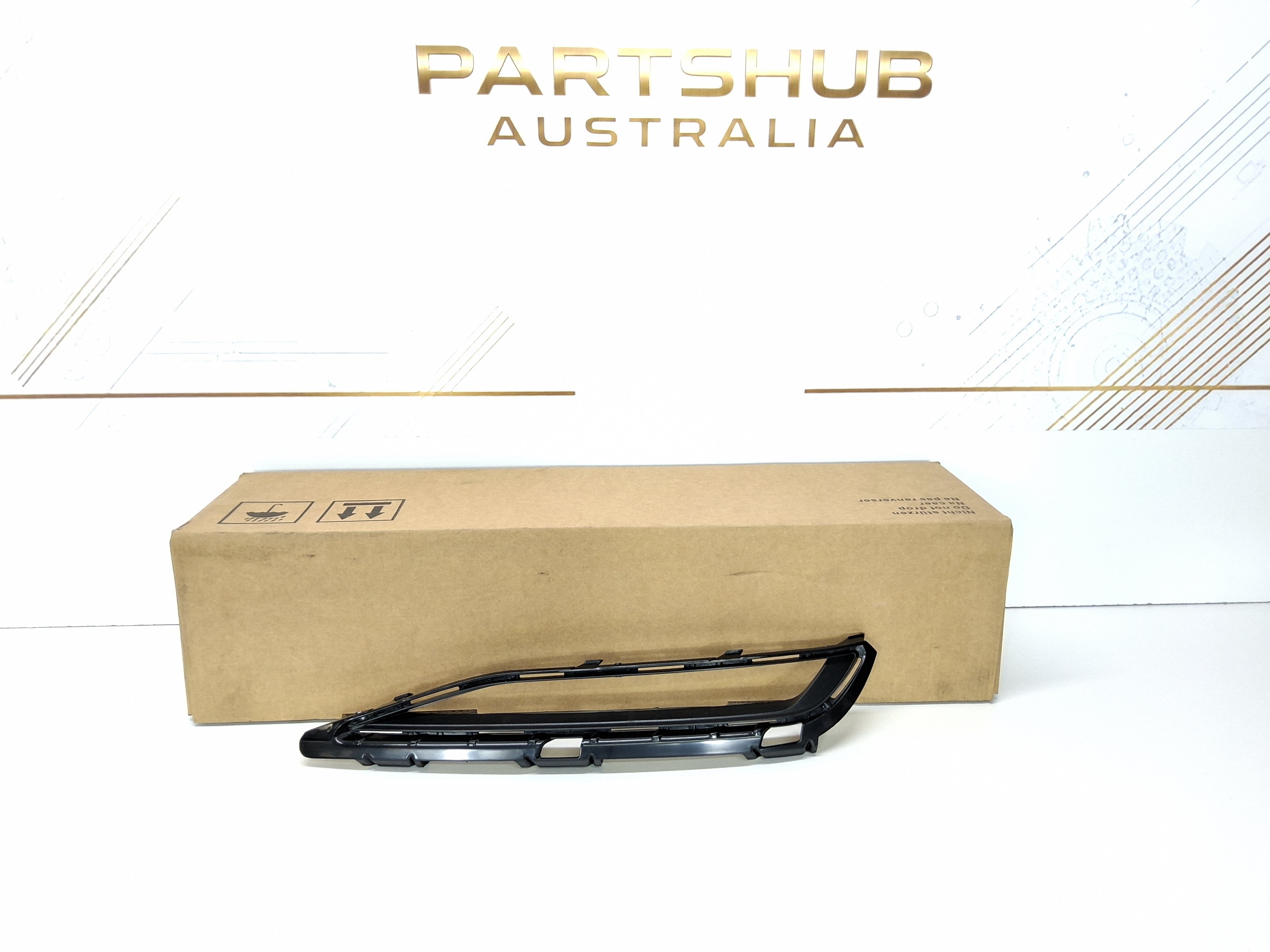 AUDI Q7 AIR GRILLE RIGHT 2016 S-LINE 4MO807158A