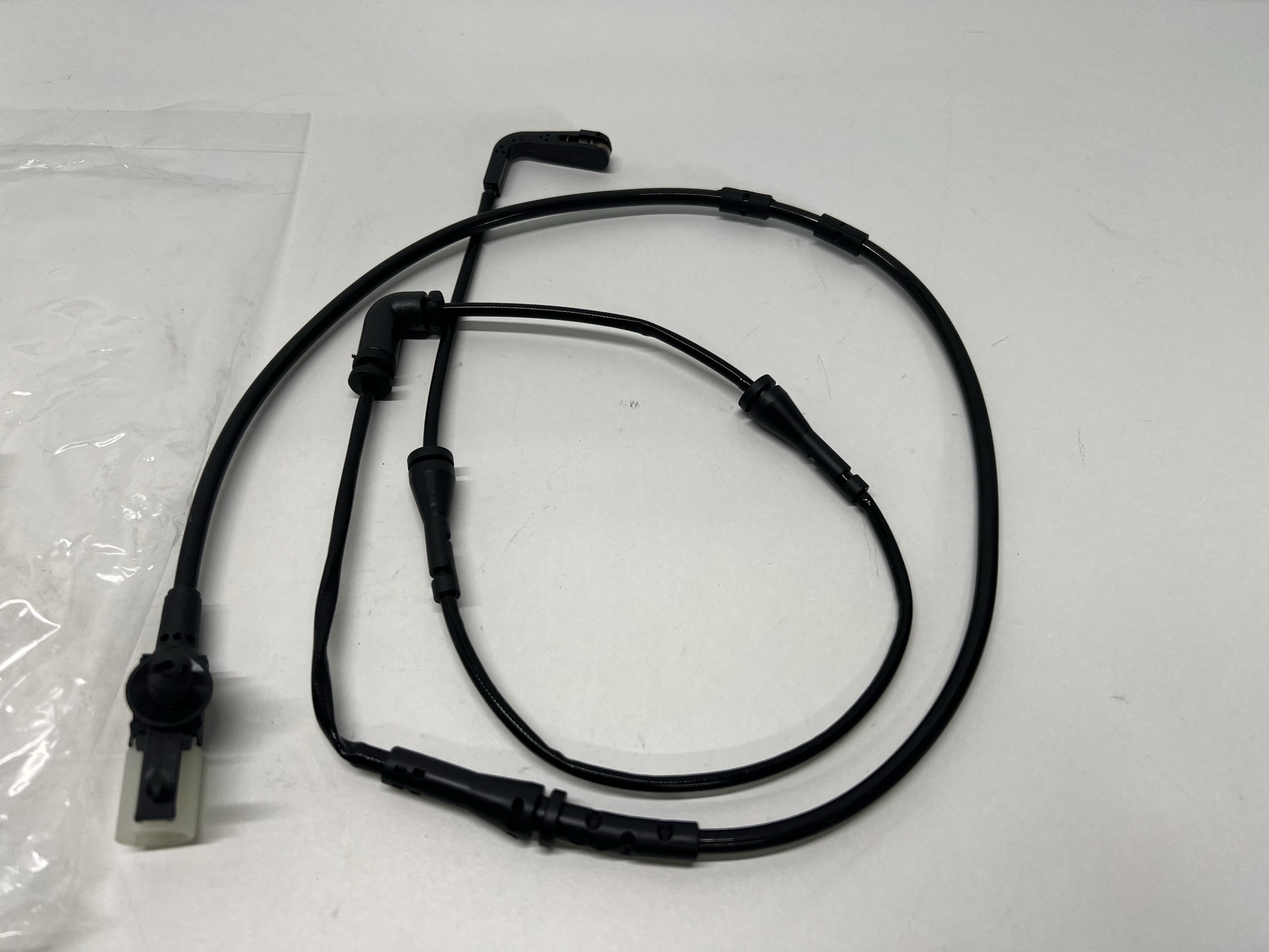 RANGE ROVER EVOQUE L538, DISCOVERY SPORT L550 FRONT BRAKE WEAR SENSOR LR061365