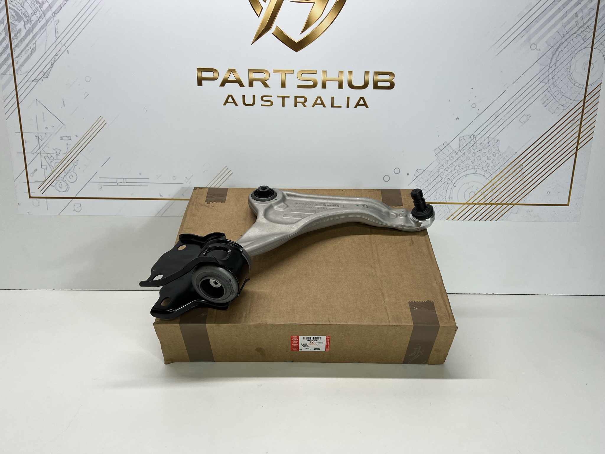 RANGE ROVER EVOQUE (2012–2019) / DISCOVERY SPORT (2015–2019) FRONT LOWER CONTROL ARM RIGHT