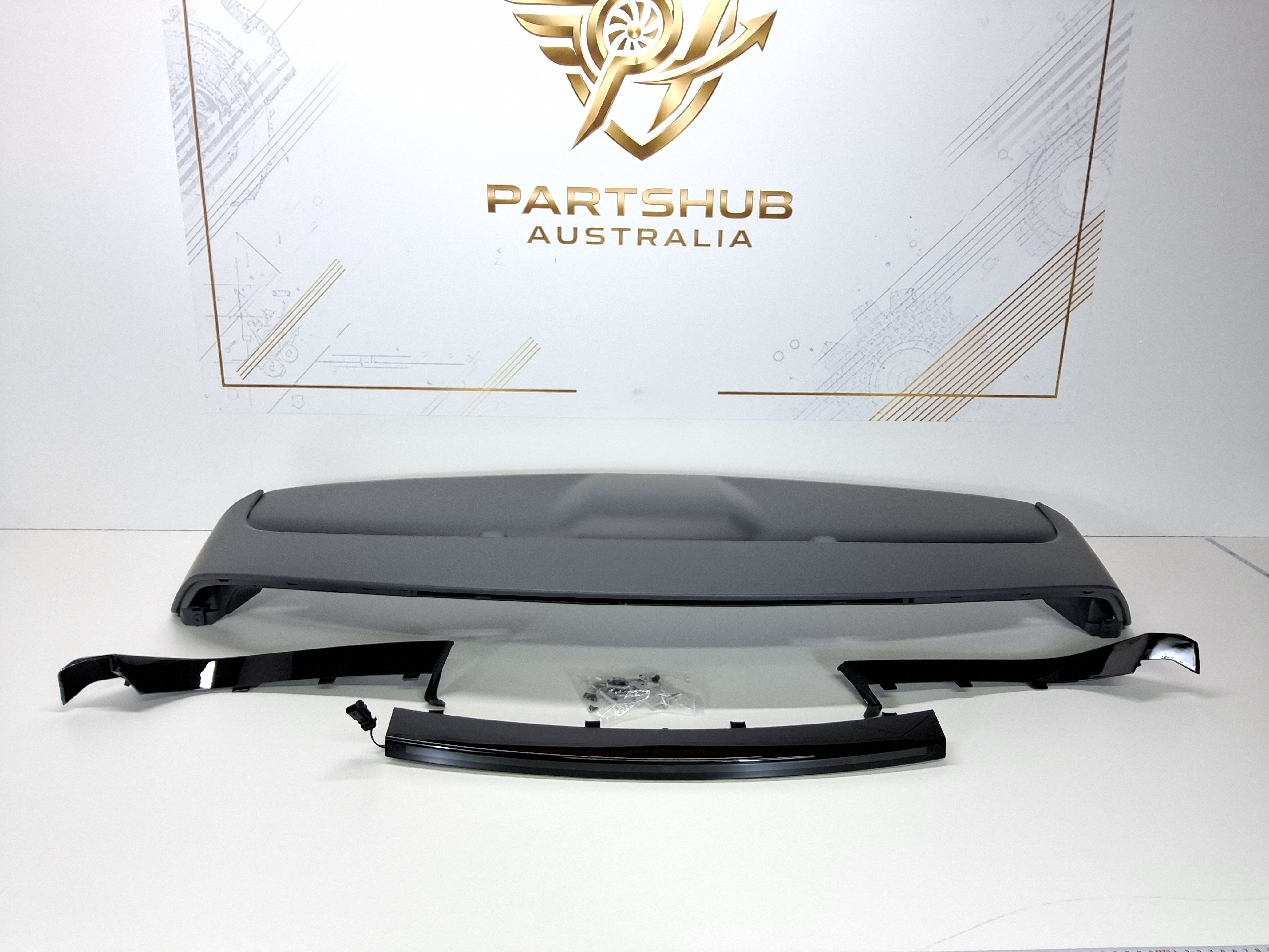 RANGE ROVER SPORT L494 REAR SPOILER WITH BRAKE LIGHT FITS (2018 - 2022) LR117247